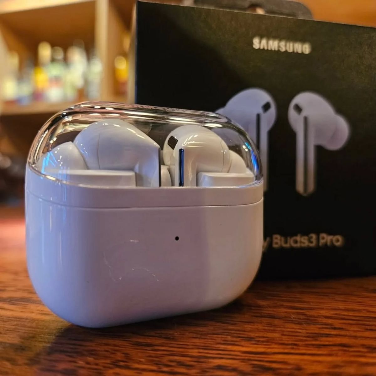 Galaxy EarBuds 3 Pro with Galaxy Ai | Adaptive ANC | Real-Time Interpreter | 24-Bit Hi-Fi Audio | Up to 37H Battery | Ip57
